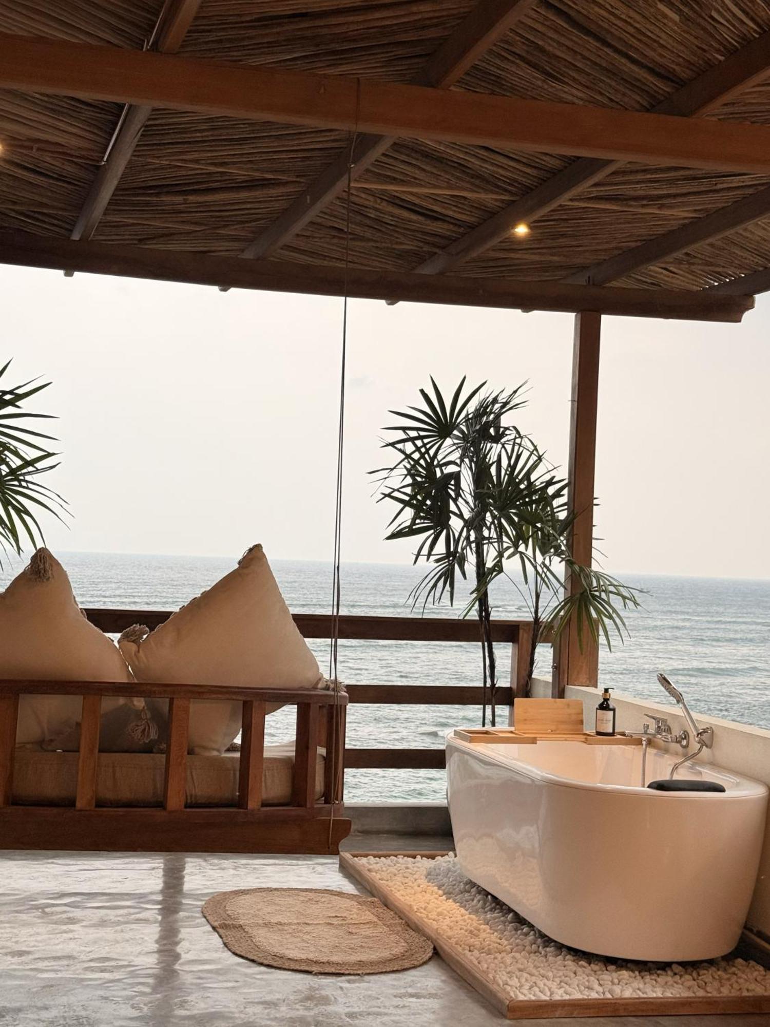 Ocean Bliss By Sugar Coliving Hotel Weligama Exterior photo