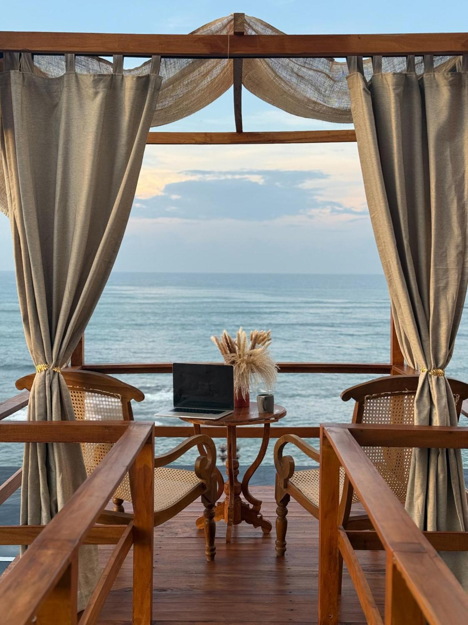 Ocean Bliss By Sugar Coliving Hotel Weligama Exterior photo